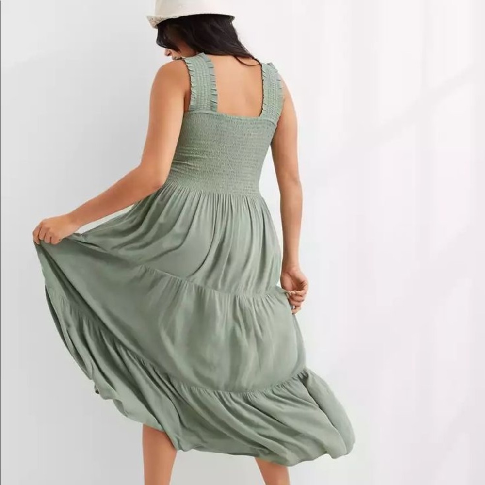 ***SOLD***Aerie smocked dress, sage green S